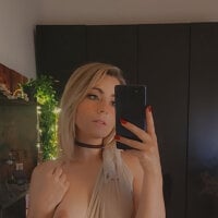 Lisaonthemoon nude strip on cam for live sex movie webcam chat
