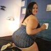 Busty_Juicy