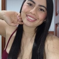 Model adelastargirl44