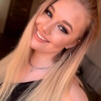 غرفة دردشة Street_Sofa دون اتصال