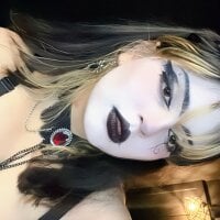 scarleth_shadow