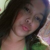 Naughtyjoy4uxx webcam model