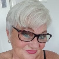 suesinner's Avatar Pic