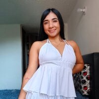 Aurora_jones11 webcam model