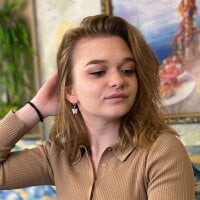 AlisaWilnes offline chatrum