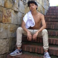 _Thomas_hot_ webcam model