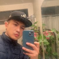 CaliCreamin221 webcam