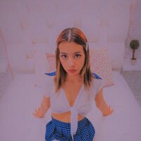 Mxrylovely fully nude on webcam for live porn video chat