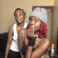 Ebony_slats webcam model