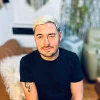 dirty_birds Adlı Modelin Çevrimdışı Sohbet Odası