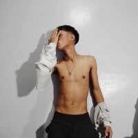 Asiancockinsan webcam