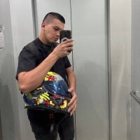 connor_lenoxx's Avatar Pic