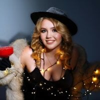 EmilyEvanse webcam model