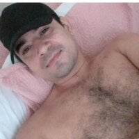 boy_latino22 webcam