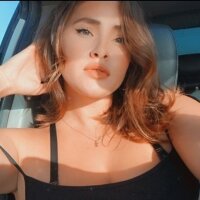 SophiaRose99's Offline Chat Room