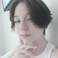 LilianaHardy Ruang Obrolan Offline