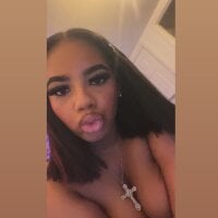 CherryMaeX webcam model