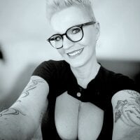 German_Milf webcam model