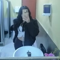 brunette_26h অফলাইন চ্যাট রুম