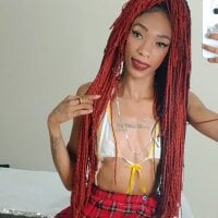 Chloesweetie19 webcam model