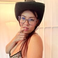 AnaisGlow5