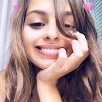 Sunny_BB18's Offline Chat Room