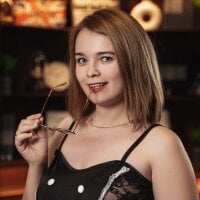 Amberly_Doll's Offline Chat Room
