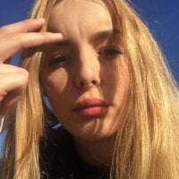lil_Bambina's Profile Pic