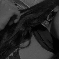 zara_Khan0