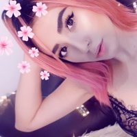 Saracoxx7's Offline Chat Room