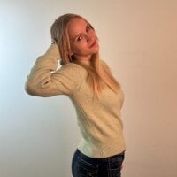 ToshiaPotvin webcam model