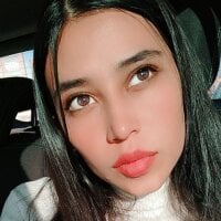 isabel_moon24's Offline Chat Room