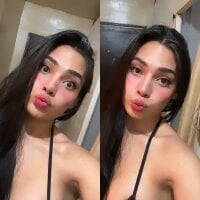 bella_maxwel's Avatar Pic