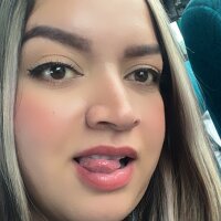kellyClarita offline chatrum