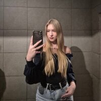 playful_sophie webcam model