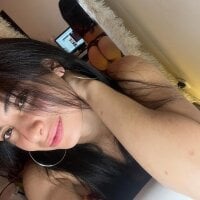 Leahcb webcam model