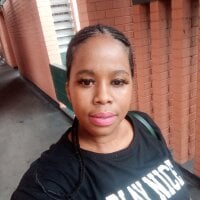 Miss-Alison webcam