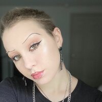 lovecharlotte00 offline chatrum