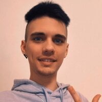 LiamMerci webcam model