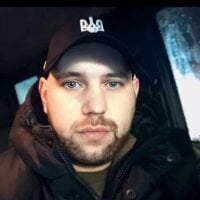 AntonUkraine webcam model