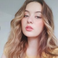 Angelica_cherry's Offline Chat Room