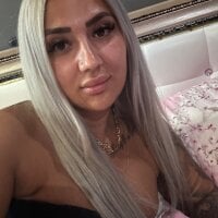 CameroonDiazzz webcam