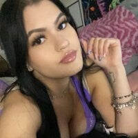 nikkikittyx3 model avatar
