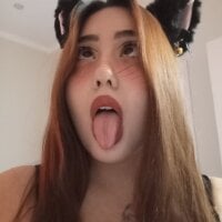 awwuwu webcam model