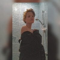 CindyBrowns Adlı Modelin Çevrimdışı Sohbet Odası