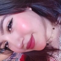 emy_ey webcam