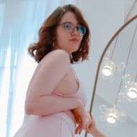 Charmy_Gracy webcam model