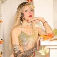 MeganFooxy's Avatar Pic