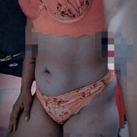 julianamaria123's Profile Pic
