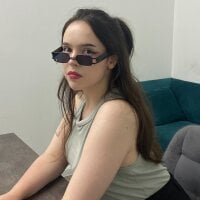LuiseMonske model avatar